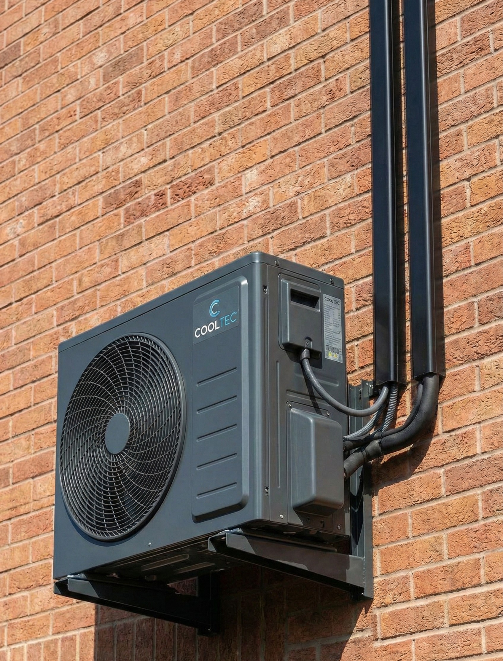 Outdoor AC condenser unit